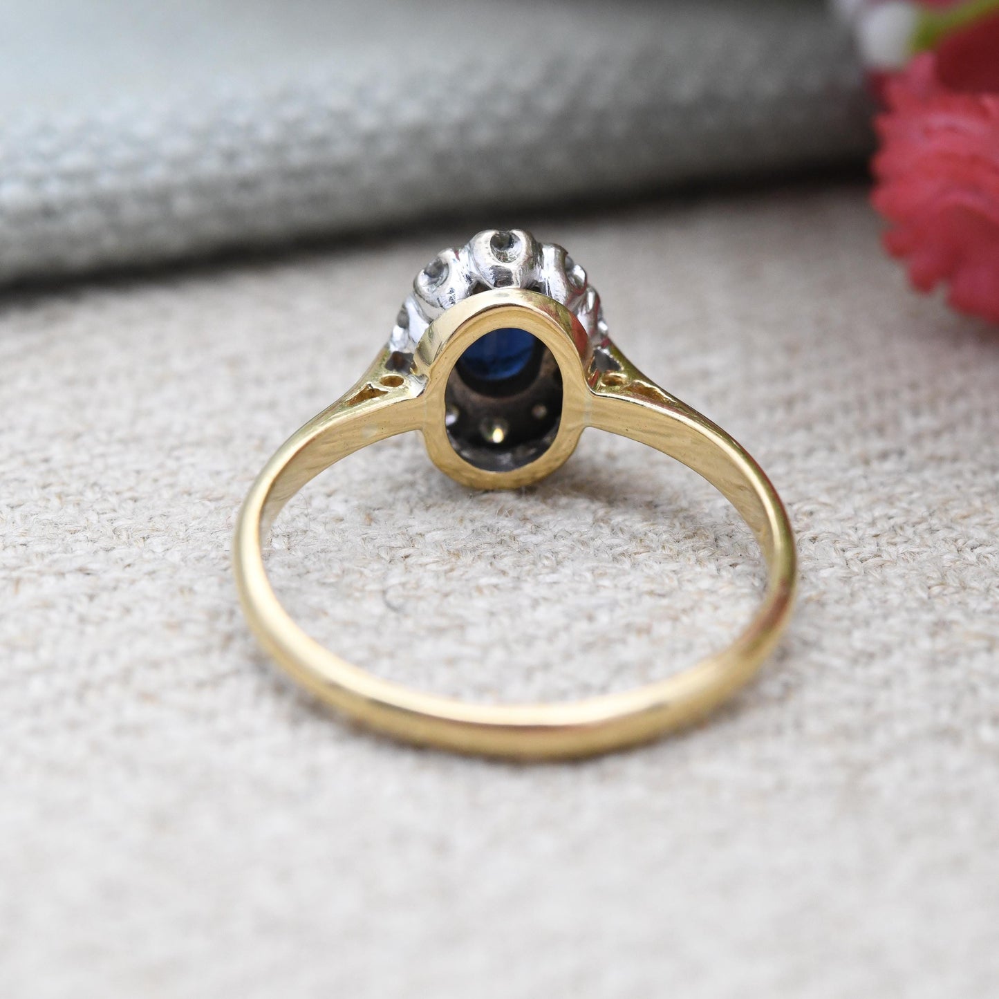 Vintage 18ct Gold Sapphire and Diamond Halo Ring 1986 - Mid-Century Engagement Ring | Oval Blue White Stone | UK Size - M | US Size - 6
