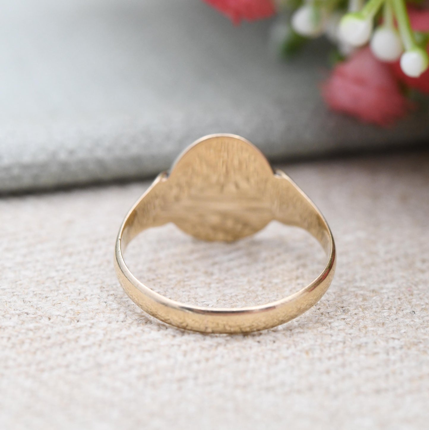Antique 9ct Gold Signet Ring 1926 Engraved Initial Monogram IM by Henry Griffith - Yellow Gold Jewellery for Him | UK Size - S | US Size - 9