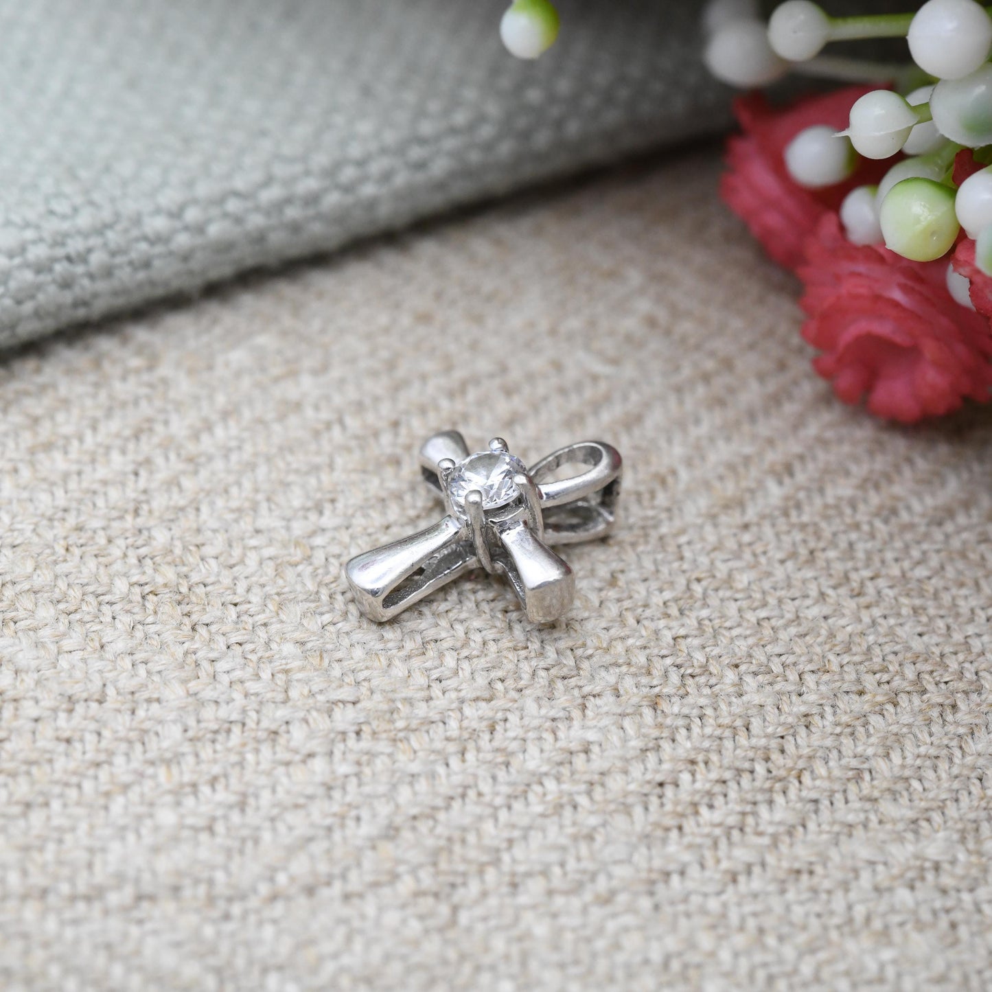 Vintage Sterling Silver Cross Pendant with Clear CZ Stone - Sweet Christening Baptism Jewellery Gift Present Christian Charm for Necklace