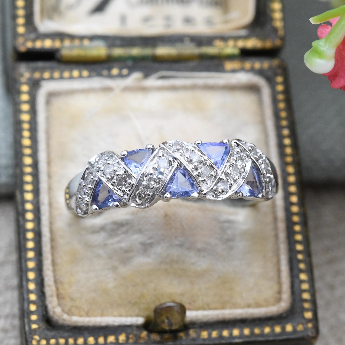 9ct White Gold Tanzanite and Diamond Ring 2005 - QVC Gemstone Jewellery Pretty Sparkly Gift for Her | UK Size - U 1/2 | US Size - 10 1/4
