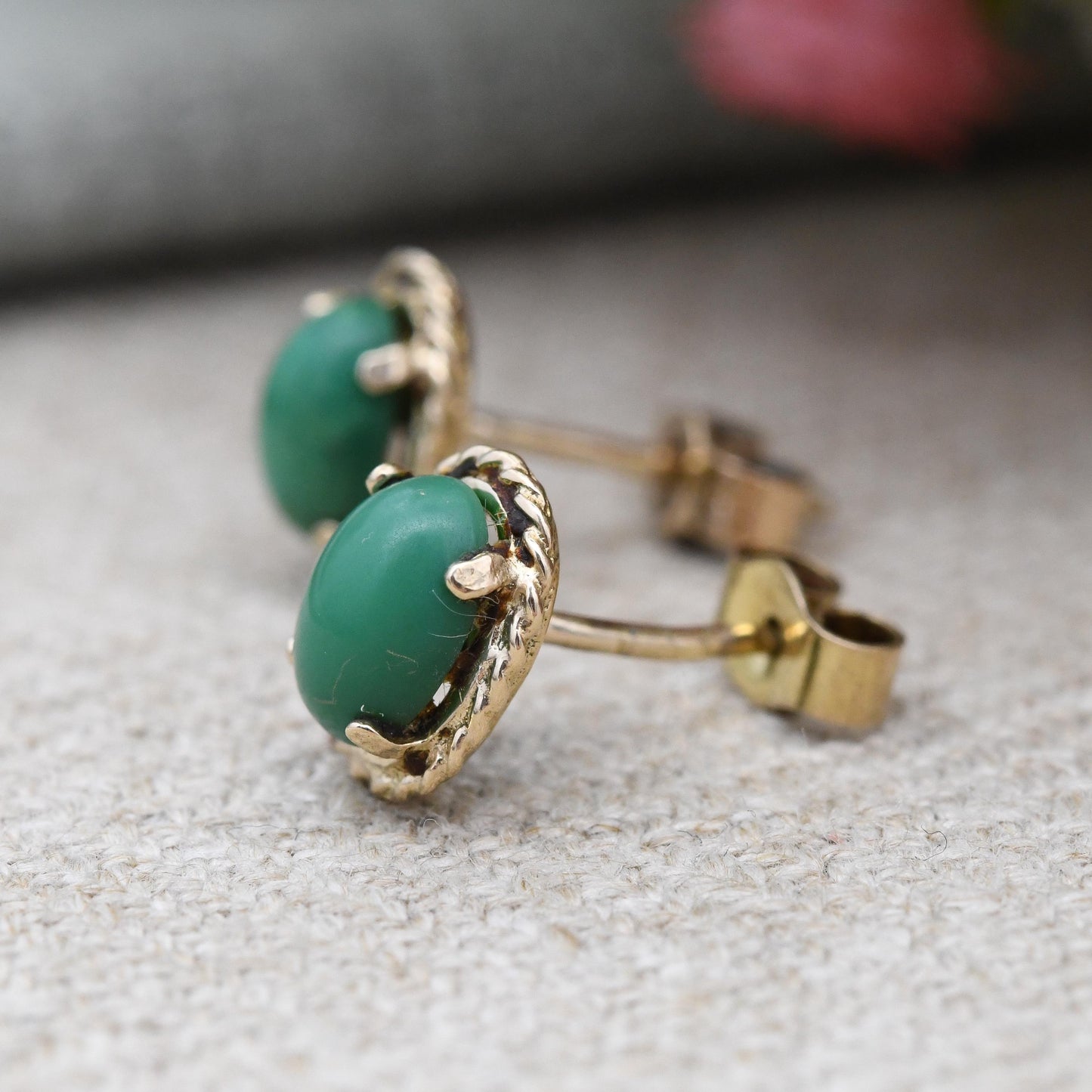 Vintage 9ct Gold Green Stone Stud Earrings 1968 - Ornate Solitaire Hard Stone | Twisted Frame Mounts | Pretty Gold Jewellery Gift for Her