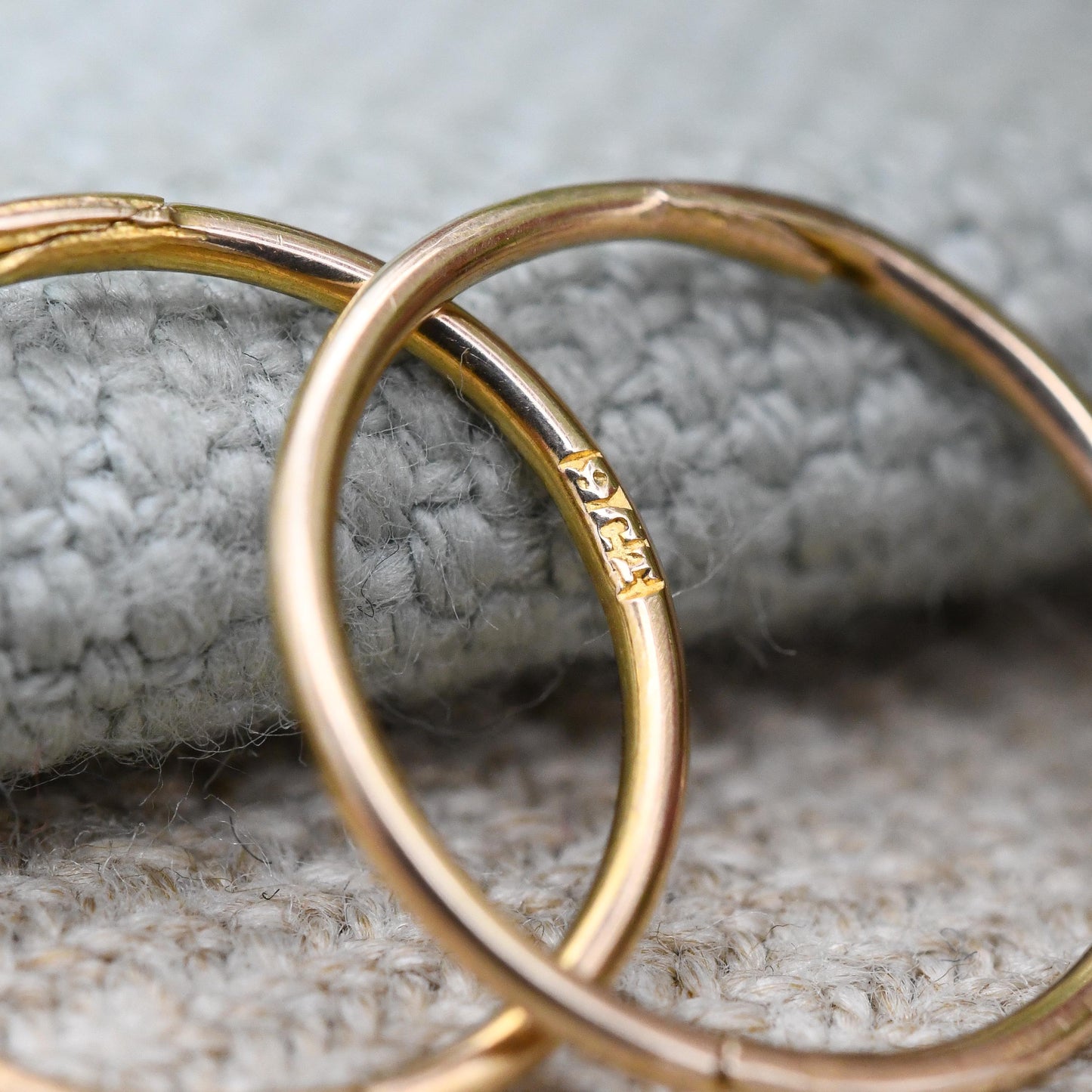 Antique 9ct Gold Hoop Earrings 14mm Diameter - c. 1910s Edwardian Era | Small Circle Hoops | Minimal Everyday Plain Round Sleeper Hoops
