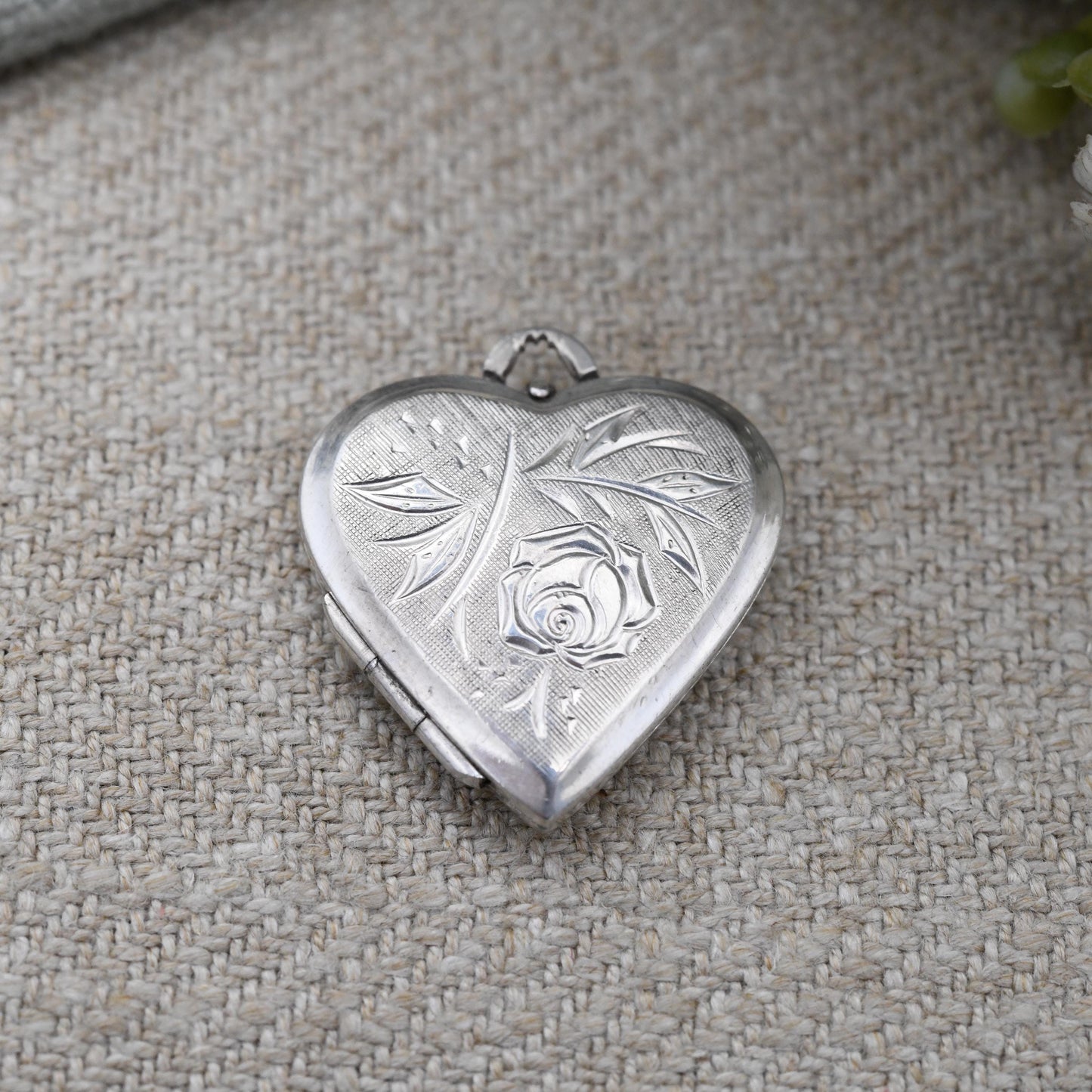 Vintage Sterling Silver Heart Locket Pendant with Engraved Rose Design Kordes and Lichtenfels K&L - Love Heart Shape Jewellery Pretty Gift