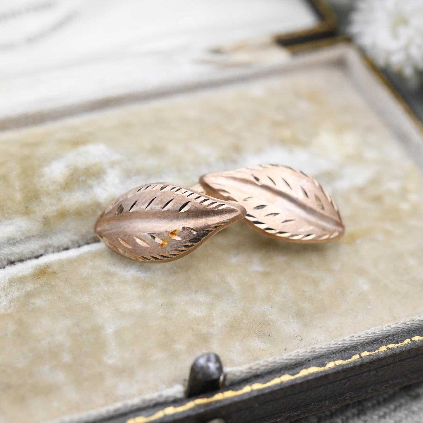 Vintage 9ct Rose Gold Leaf Stud Earrings - Mid-Century Textured Leaves | Delicate Gold Studs | Gift for Her | Butterfly Backs