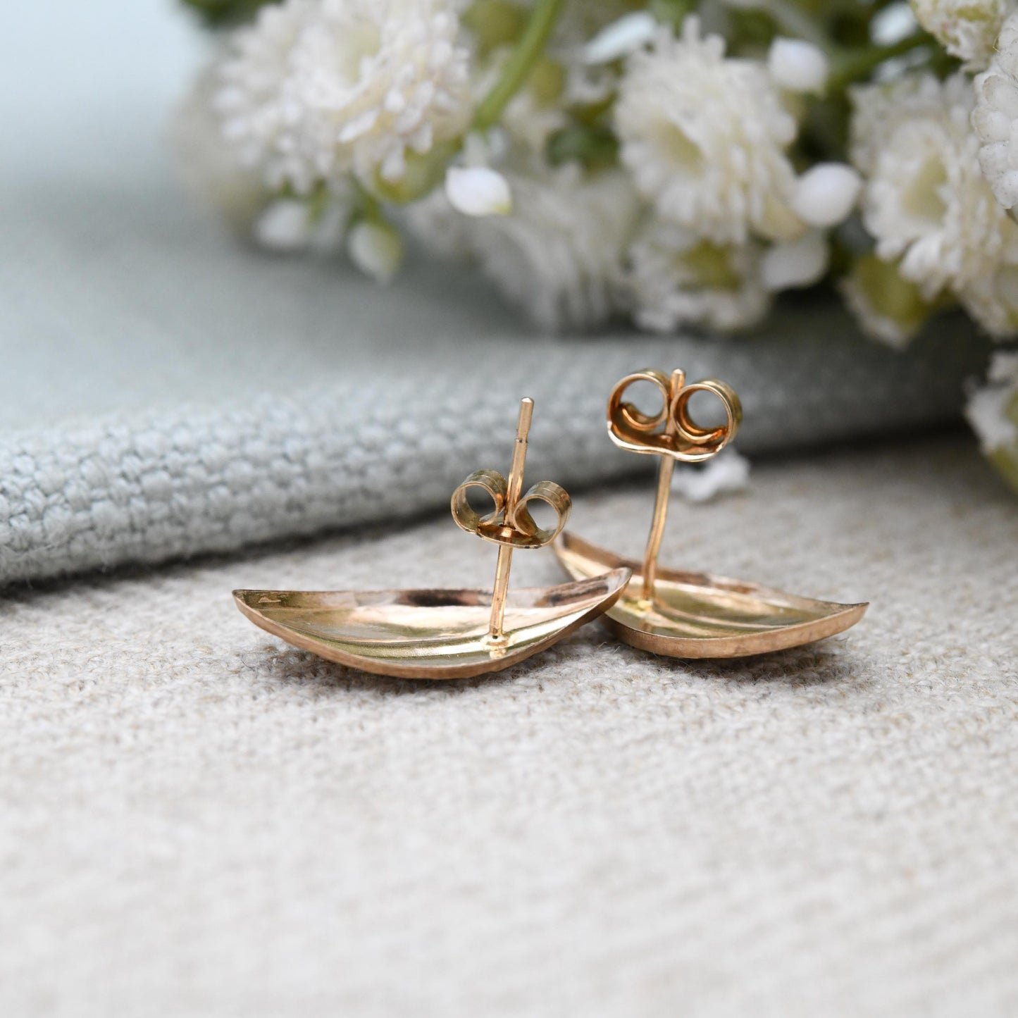 Vintage 9ct Rose Gold Leaf Stud Earrings - Mid-Century Textured Leaves | Delicate Gold Studs | Gift for Her | Butterfly Backs