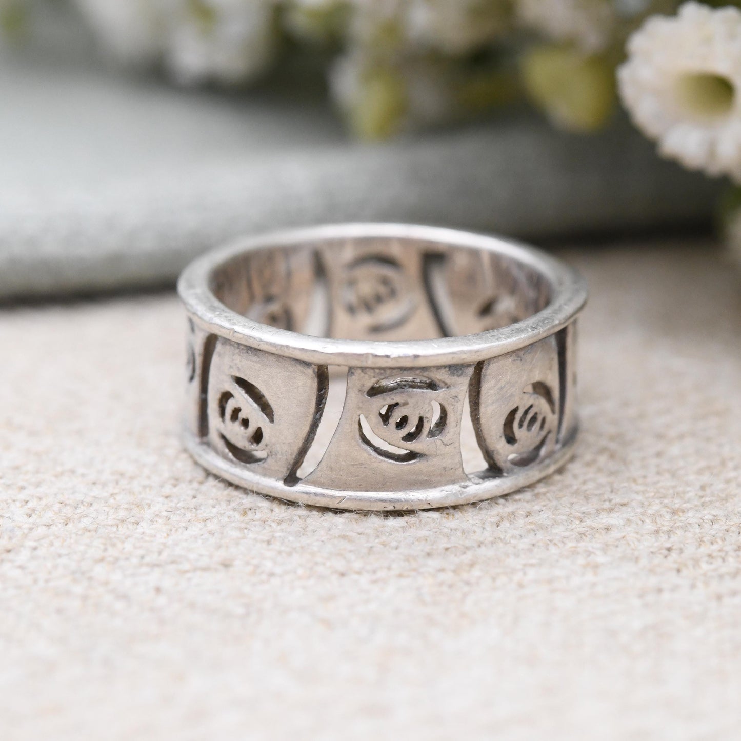 Vintage Sterling Silver Glasgow Rose Band Ring - Openwork Celtic Flower Window Style Everyday Unisex | UK Size - O 1/2 | US Size - 7 1/2