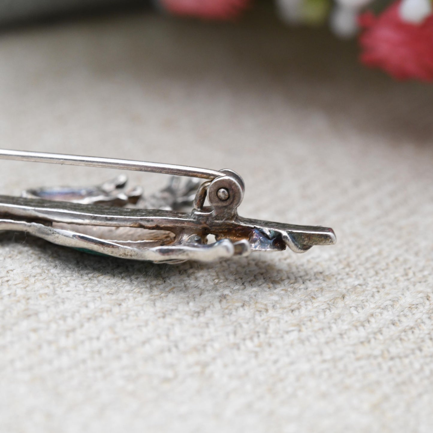 Vintage Sterling Silver Enamel Frog Brooch with Lily Pads 1987 - Edinburgh Hallmark | Green Enamel Water Lilies | Pretty Scottish Bar Brooch