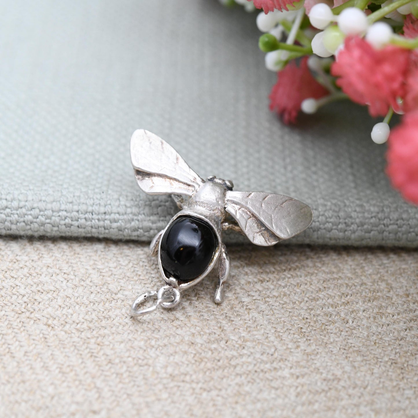 Vintage Sterling Silver Bee Pendant with Onyx Body - Silver and Black Gemstone Insect Jewellery | Pendant Charm Necklace Stack | Wing Detail