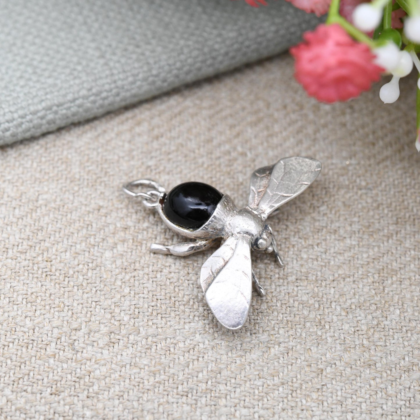 Vintage Sterling Silver Bee Pendant with Onyx Body - Silver and Black Gemstone Insect Jewellery | Pendant Charm Necklace Stack | Wing Detail