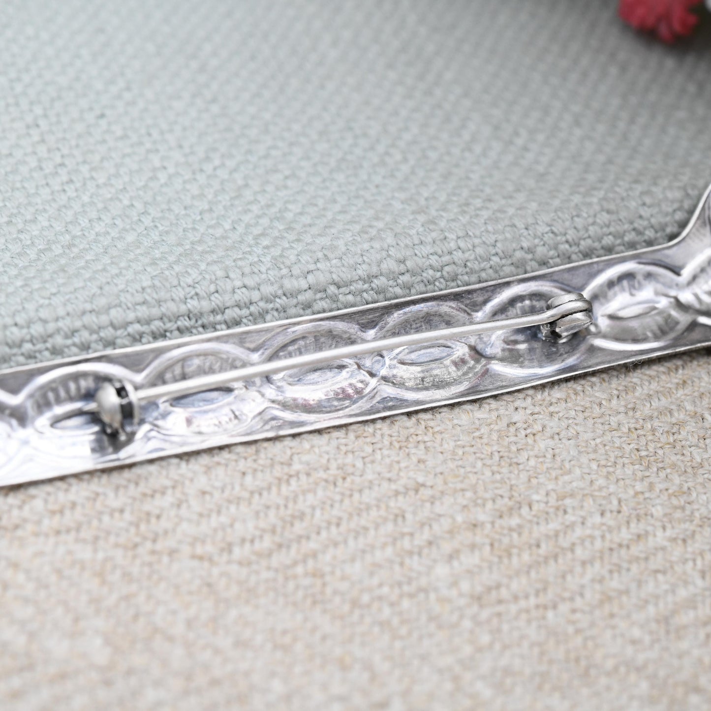 Vintage Sterling Silver Southwestern Arrow Brooch with Engraved Design - Large Navajo Symbol of Direction Protection | American Jewellery