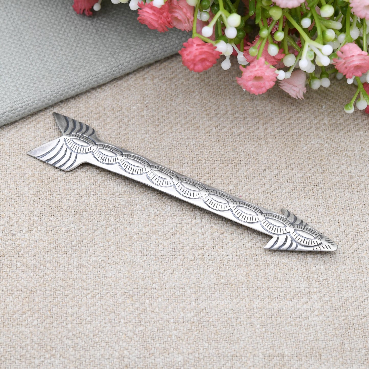 Vintage Sterling Silver Southwestern Arrow Brooch with Engraved Design - Large Navajo Symbol of Direction Protection | American Jewellery