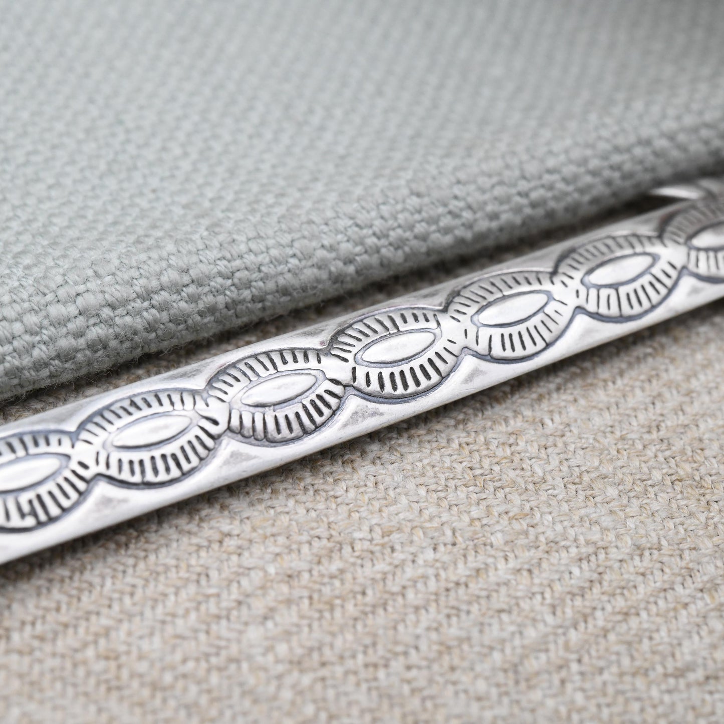 Vintage Sterling Silver Southwestern Arrow Brooch with Engraved Design - Large Navajo Symbol of Direction Protection | American Jewellery