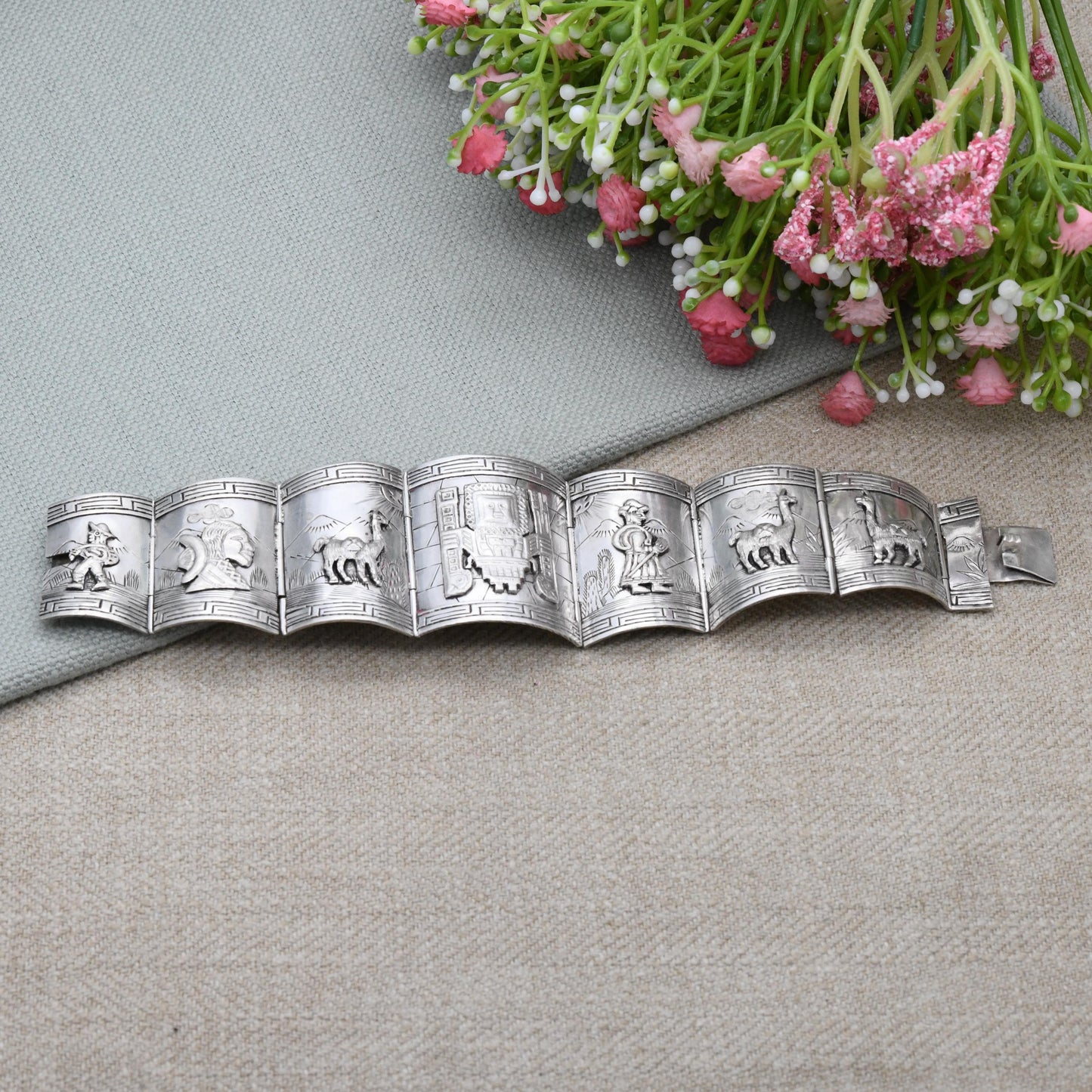 Vintage Peruvian Sterling Silver Bracelet Engraved Relief Panels - Souvenir Scenes Llama Alpaca Working People Detailed | Slide Box Clasp