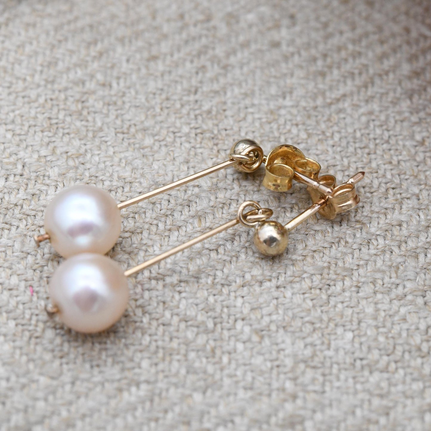 Vintage 9ct Gold Pearl Slider Drop Earrings - Gemstone Bead Threader Gold Dangle Stud Earrings | Pale Pink Round Ball Drops