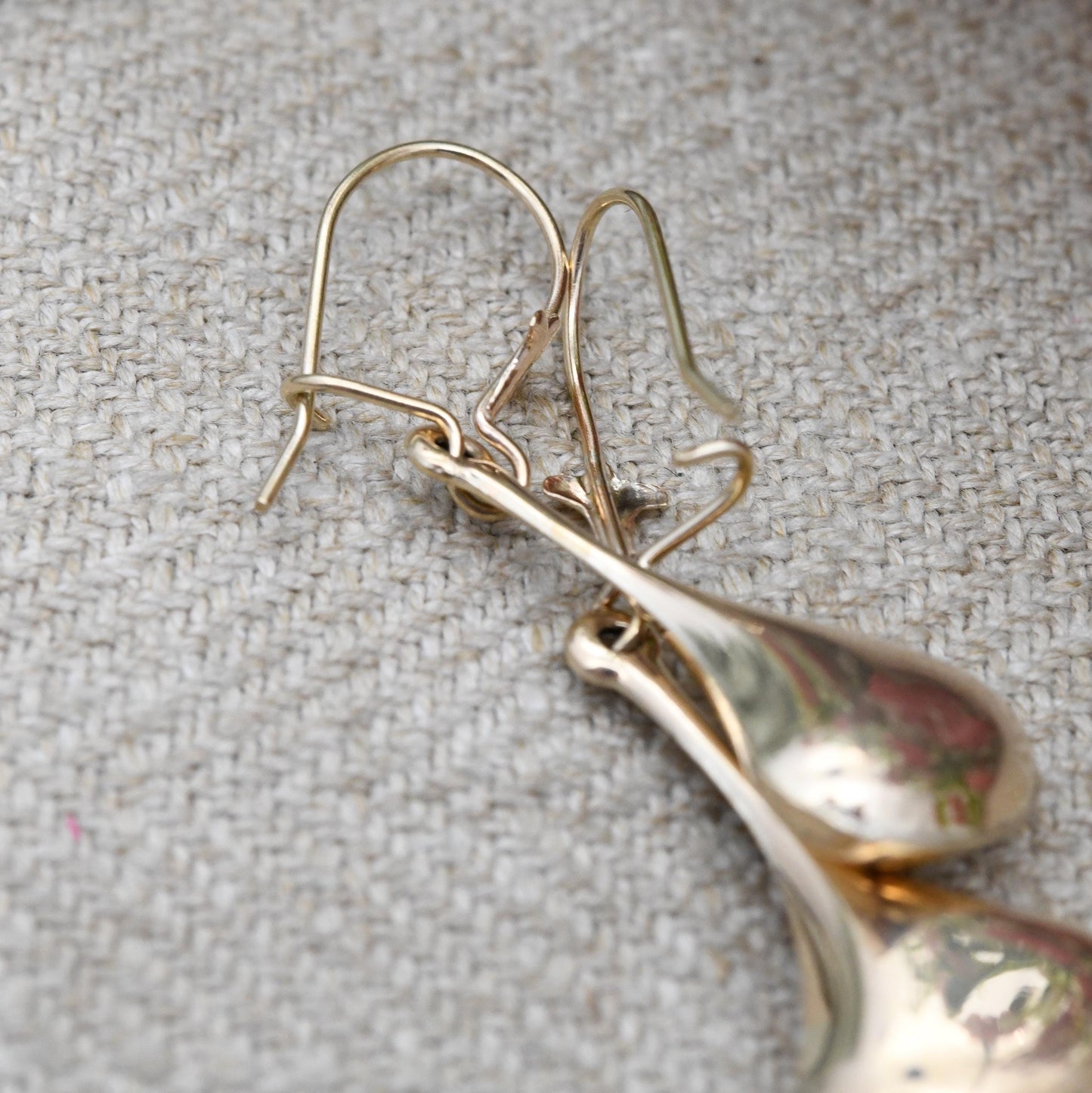 Vintage 9ct Gold Liquid Drop Earrings - Minimal Big Teardrops Gold Dangle Earrings | Minimalist Design Jewellery | c. 1980s