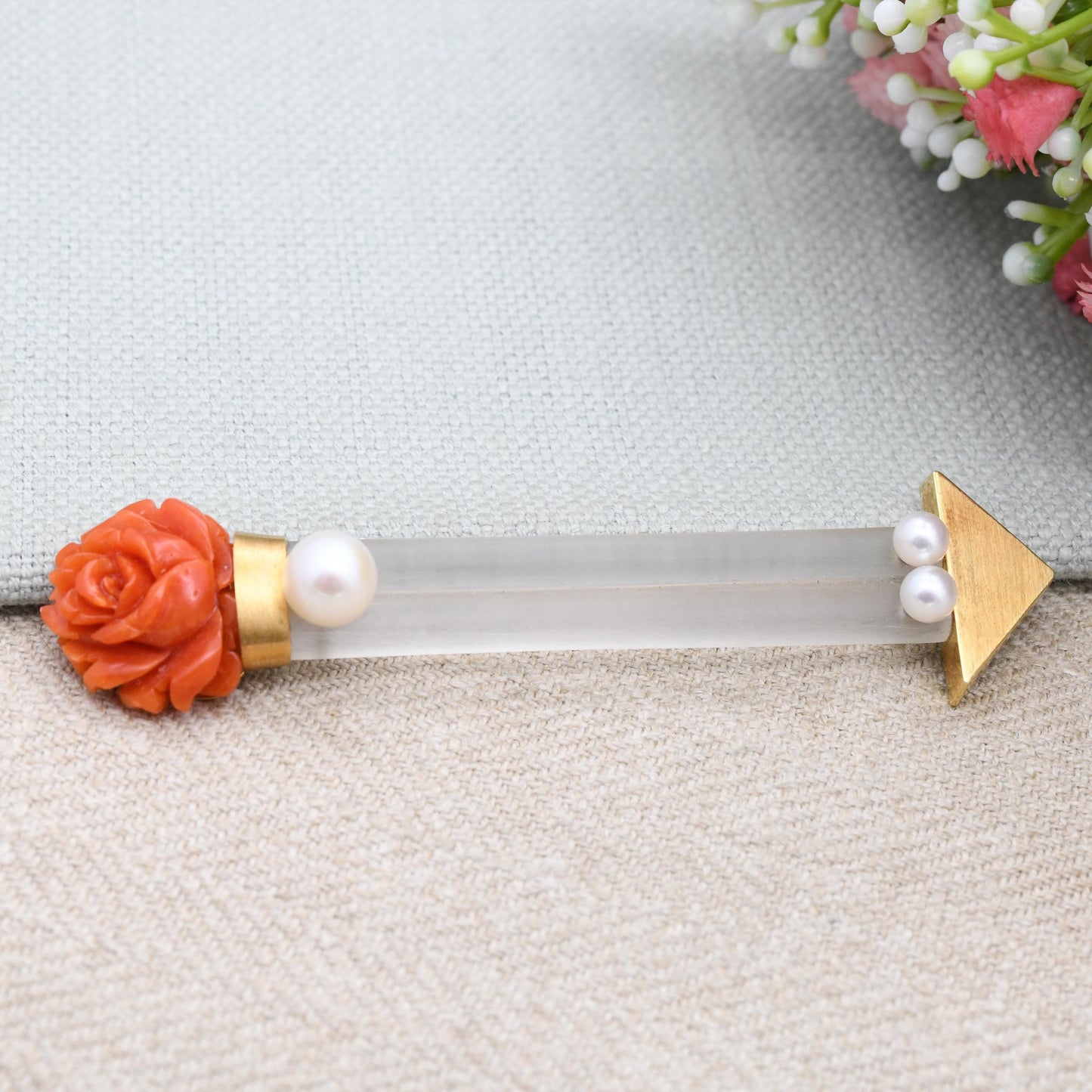 Vintage 18ct Gold Arrow Bar Brooch with Rock Crystal Coral Pearl - Cupid's Arrow Dart Statement Mid-Century Jewellery | Carved Coral Flower