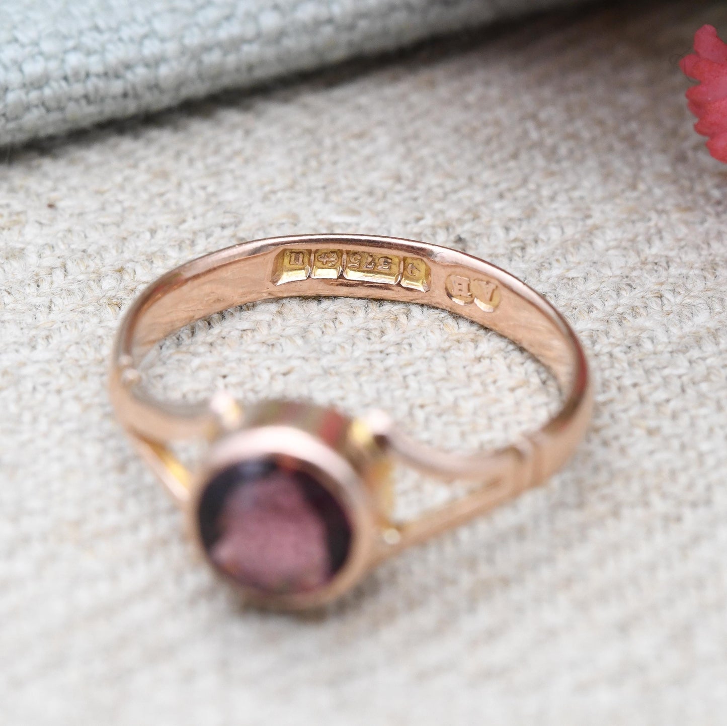 Antique Edwardian 9ct Gold Ring with Purple Paste Stone 1912 - Antique Rose Gold Bezel Glass Stone Ring | UK Size - P | US Size - 7 3/4