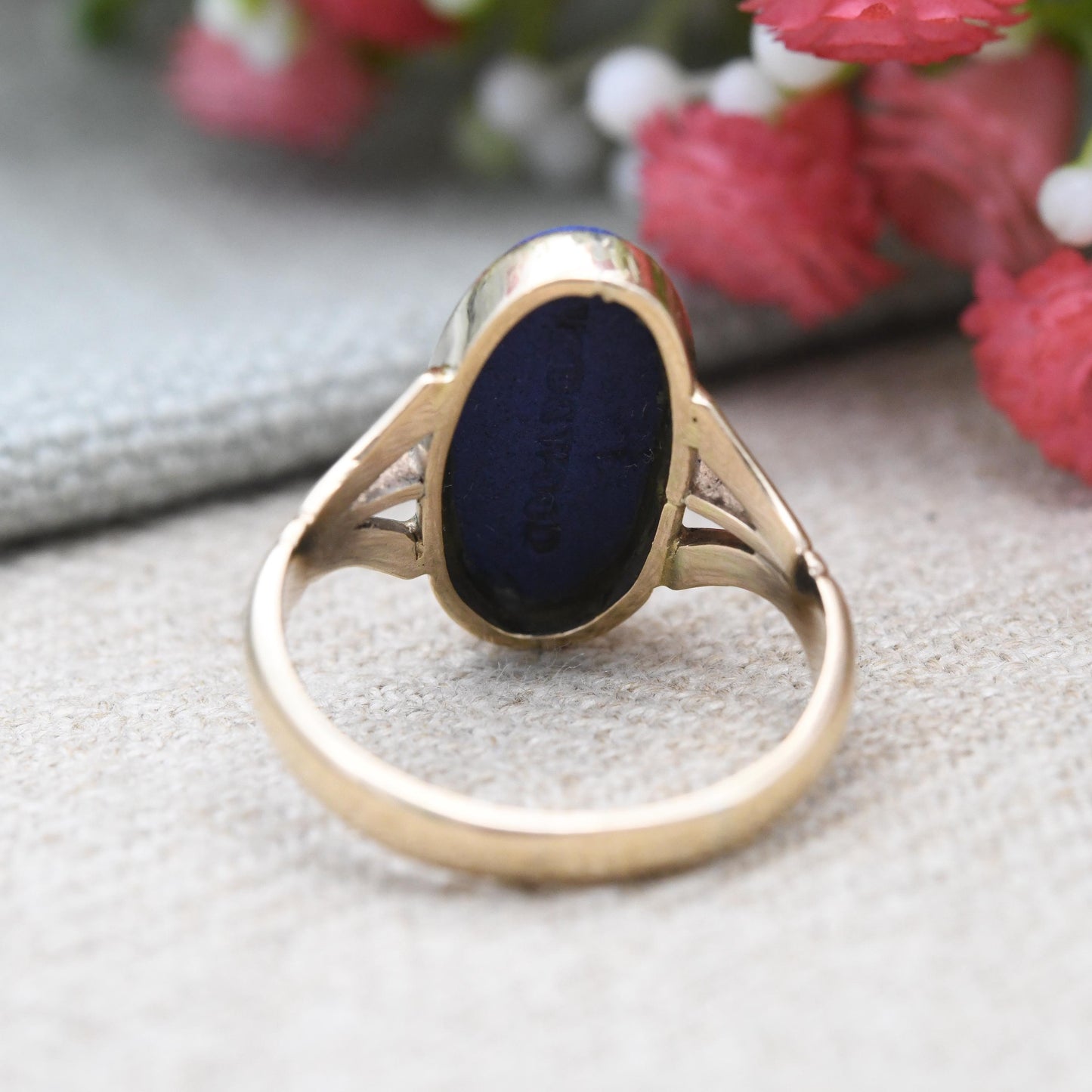 Vintage Wedgwood 9ct Gold Diana and Stag Cameo Ring Blue Jasperware c. 1930s - Roman God Diana the Huntress | UK Size - N | US Size - 6 3/4