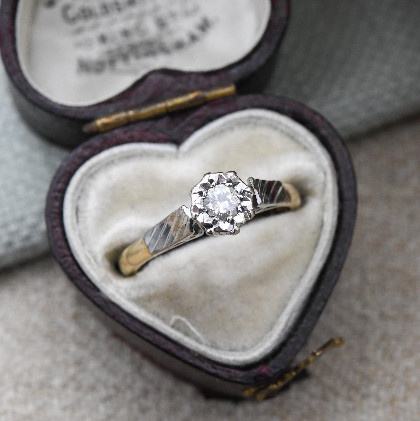 Vintage 18ct Gold Diamond Solitaire Ring 1970 White Illusion Setting - Two Tone Cathedral Set Engagement Ring | UK Size - K US Size - 5 1/4