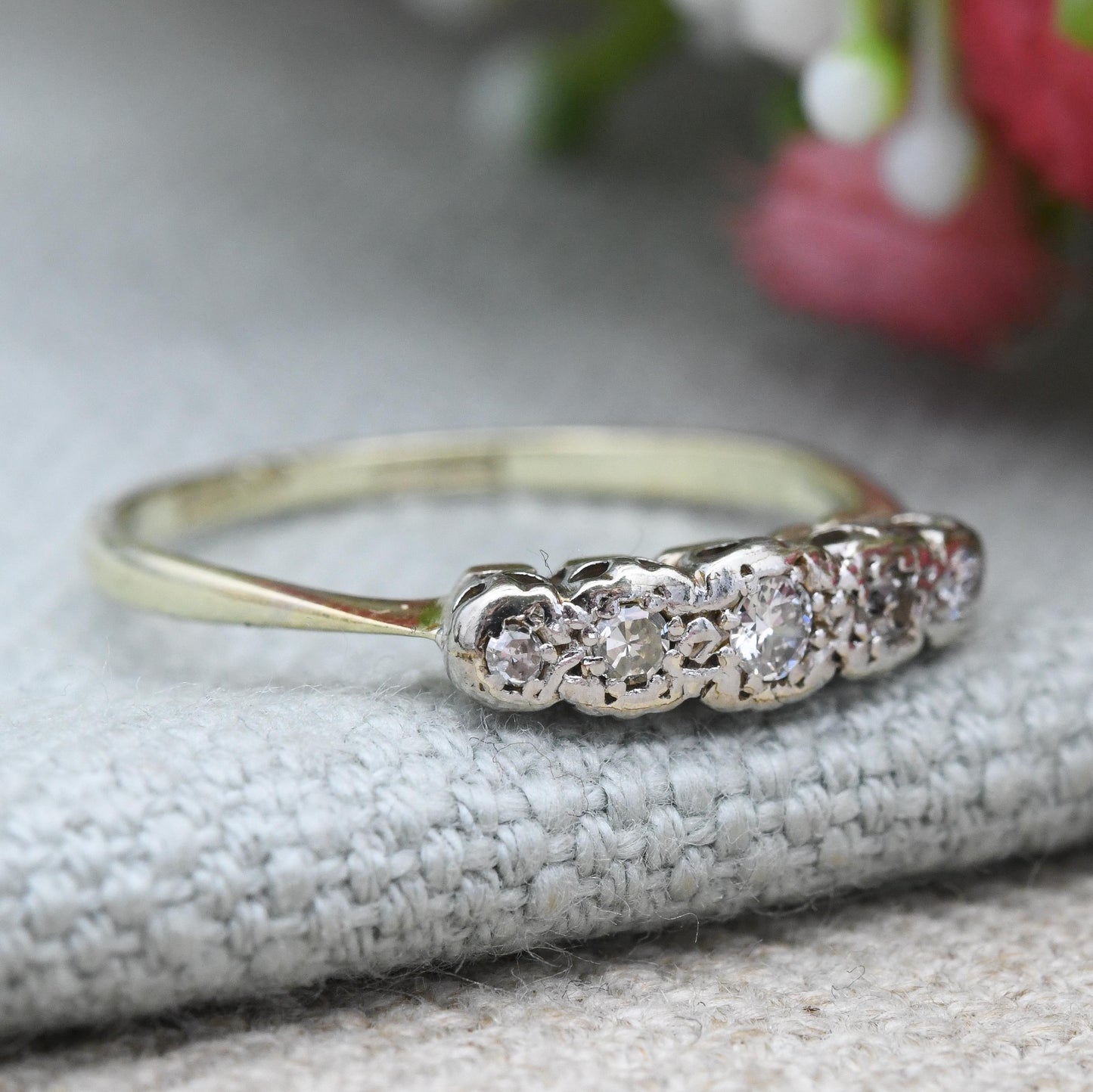 Vintage Diamond Ring 18ct Gold and Platinum Graduated Five Stone c. 1920s - Art Deco Era Engagement Ring | UK Size - R | US Size - 8 1/2
