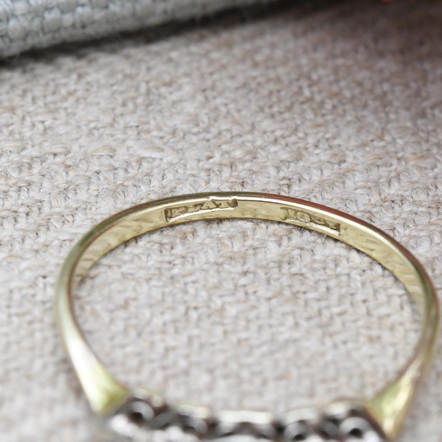 Vintage Diamond Ring 18ct Gold and Platinum Graduated Five Stone c. 1920s - Art Deco Era Engagement Ring | UK Size - R | US Size - 8 1/2