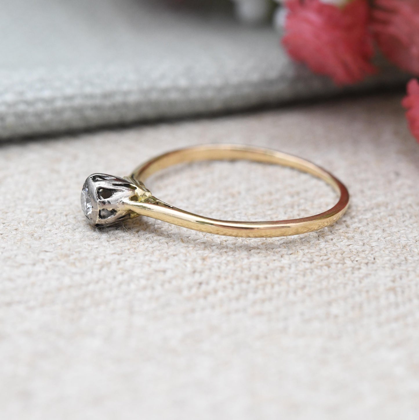 Vintage 18ct Gold Diamond Solitaire Ring Illusion Setting - Delicate Placeholder Engagement White Front | UK Size - P | US Size - 7 3/4