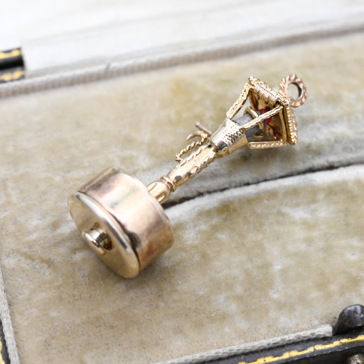 Vintage 9ct Gold Mechanical Street Lamp Charm Pendant 1964 Zem - with Battery Light | Quality Solid Gold Charm for Bracelet Necklace Stack