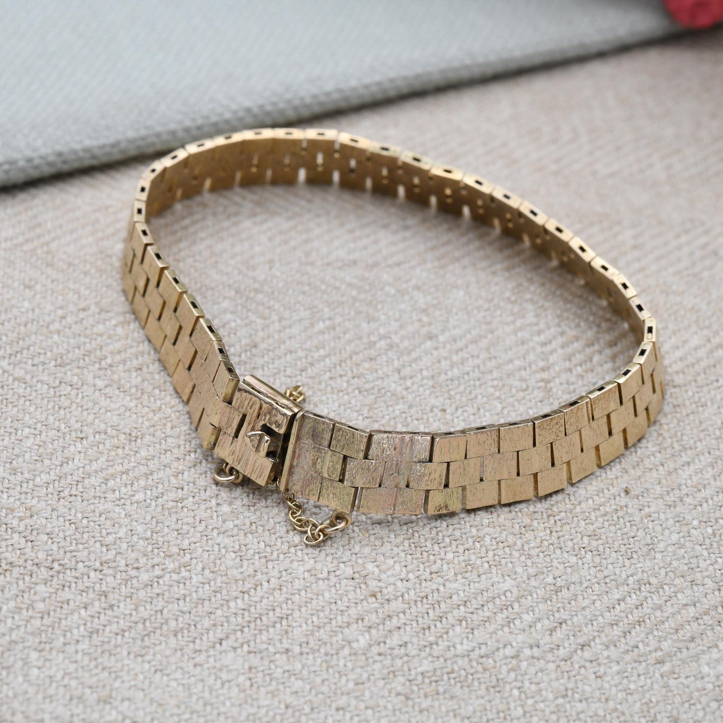 Vintage 9ct Gold Bracelet Brick Link c. 1980 - Flexible Liquid Link | Brushed Textured Yellow Gold | Unisex Solid Gold Jewellery Gift | 19cm