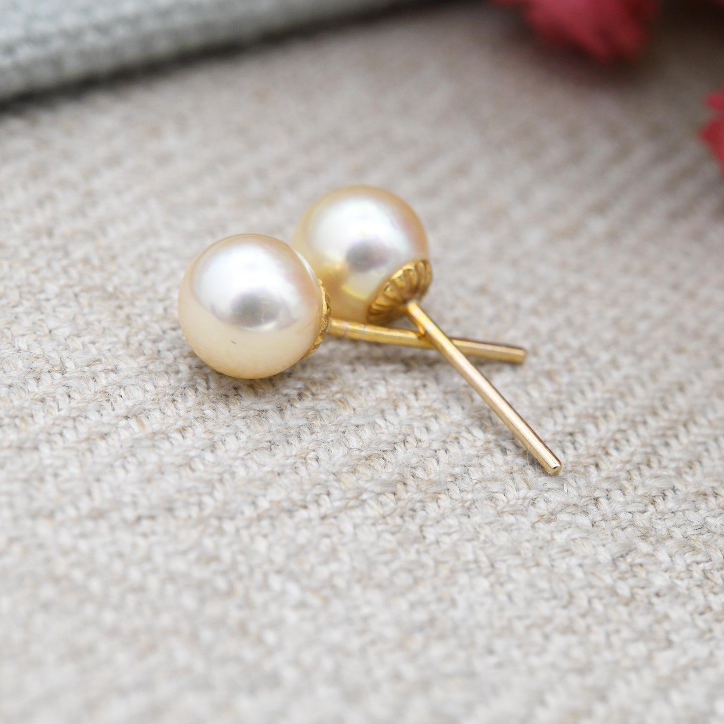 Vintage 9ct Gold Pearl Stud Earrings 7mm - Large Minimalist White Cultured Pearl Round Ball Earrings | Everyday Studs Jewellery Gift for Her