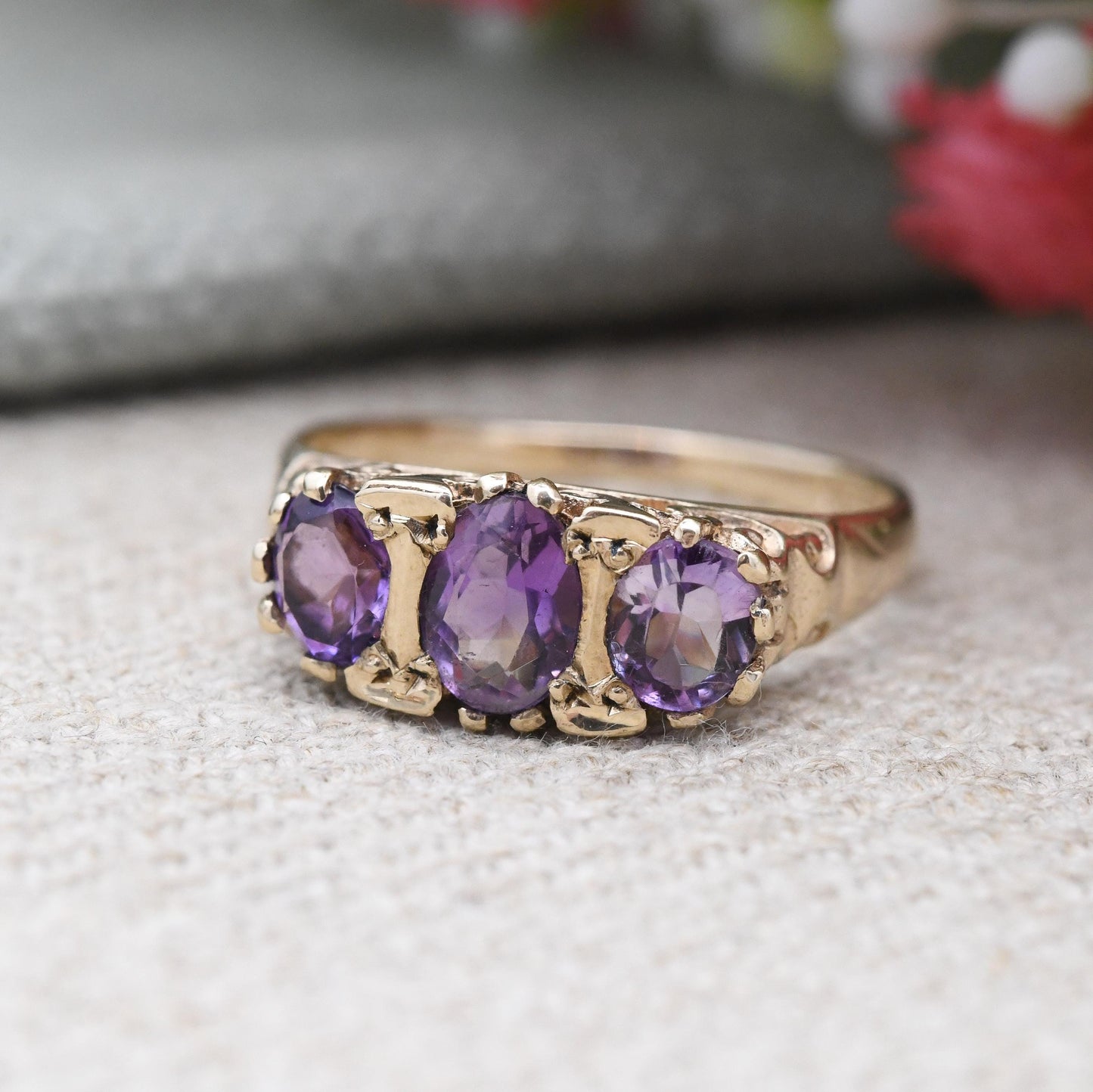 Vintage 9ct Gold Amethyst Three Stone Ring 1985 - Pretty Mid-Century Antique Revival Purple Gemstone Trilogy | UK Size - N 1/2 | US Size - 7
