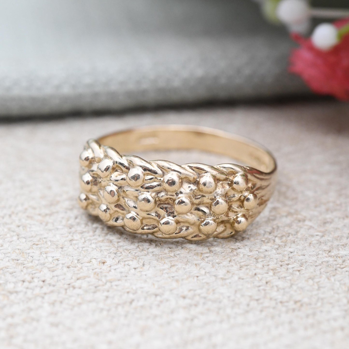 Vintage 9ct Gold Keeper Ring 1991 - Three Row Textured Knotted Band Love Symbol | Everyday Gold Jewellery | UK Size - V | US Size - 10 1/2