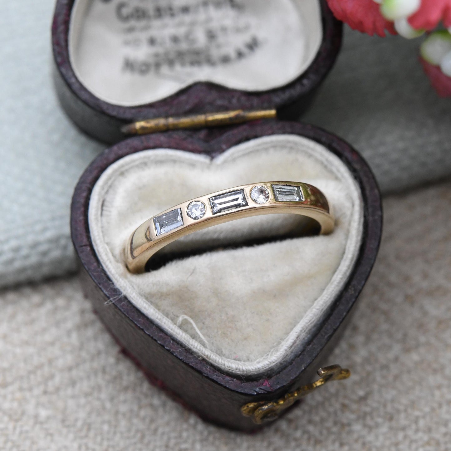 Vintage 18ct Gold Diamond Ring Flush Setting - Alternating Cut Baguette Round Engagement Stacking Band | UK Size - M 1/2 | US Size - 6 1/2