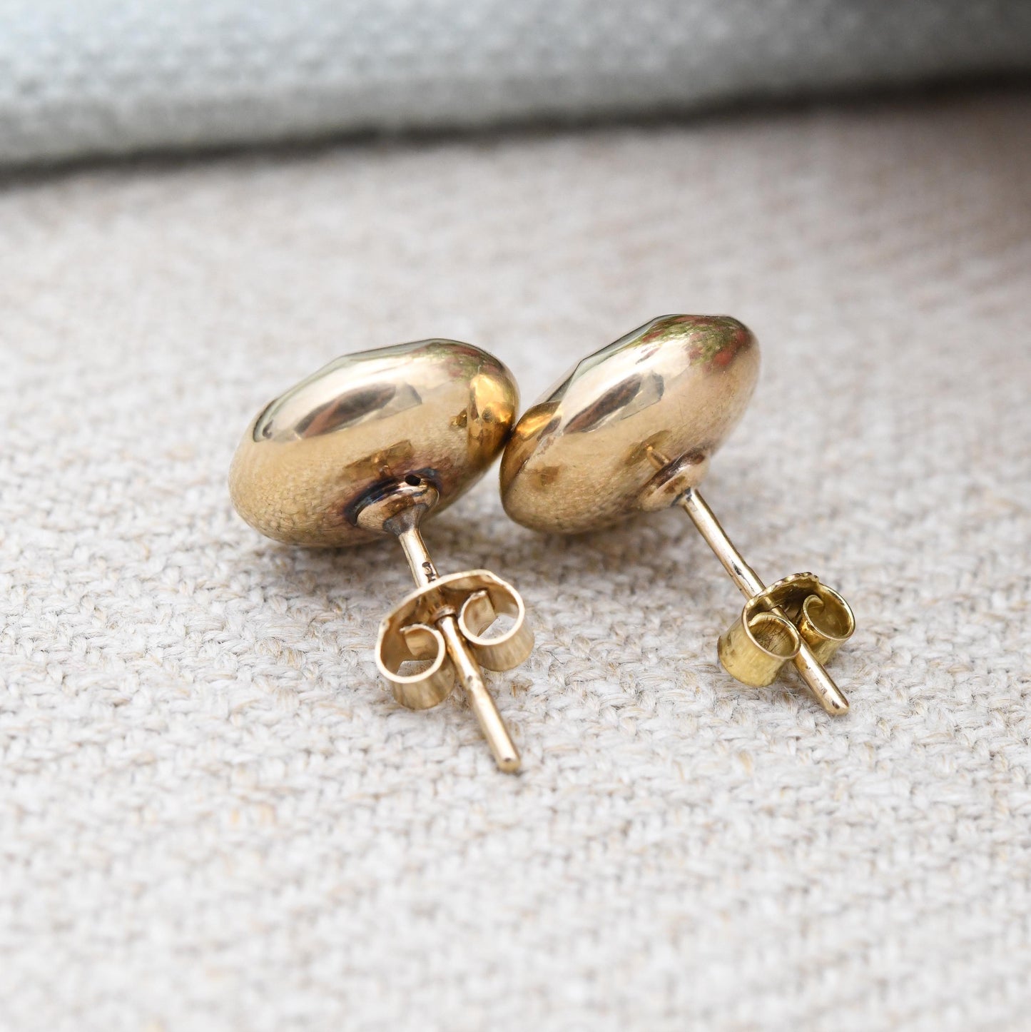 Vintage 9ct Gold Faceted Circle Stud Earrings c. 1960s 1970s - Mid-Century Large Round Yellow Gold Studs | Gift for Her | Butterfly Backs