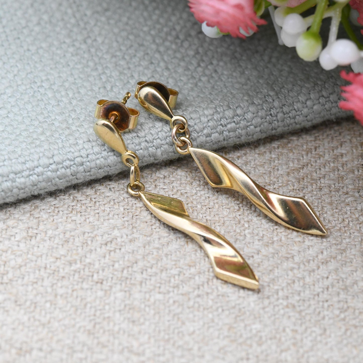 Vintage 9ct Gold Twisted Drop Earrings - Pretty Solid Gold Stud Dangle Earrings with Butterfly Backs | Minimalist Design Jewellery