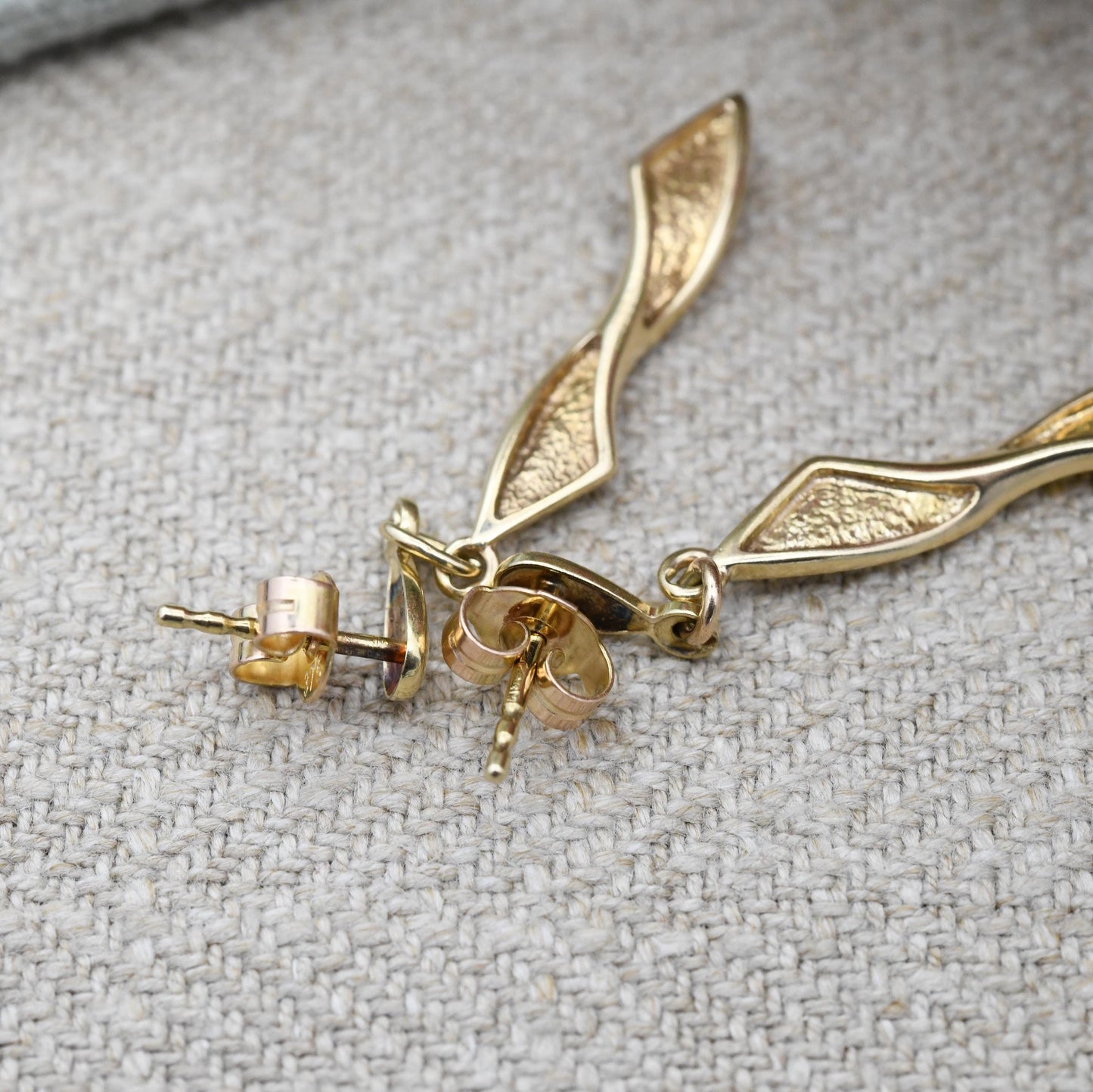 Vintage 9ct Gold Twisted Drop Earrings - Pretty Solid Gold Stud Dangle Earrings with Butterfly Backs | Minimalist Design Jewellery