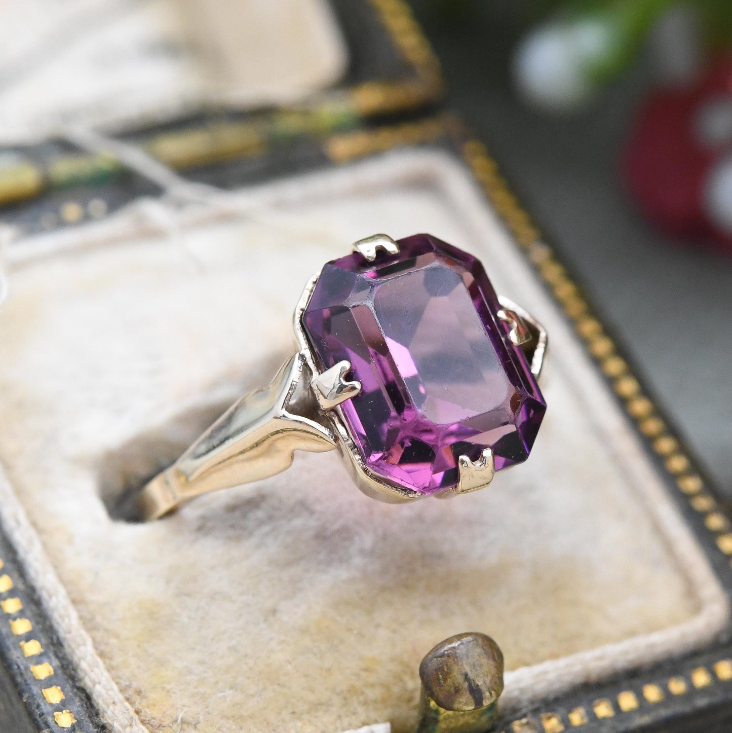 Antique Art Deco 9ct Gold Ring with Purple Paste Stone - Large Rectangle Colourful Glass Stone Pretty Gift | UK Size - J | US Size - 4 3/4