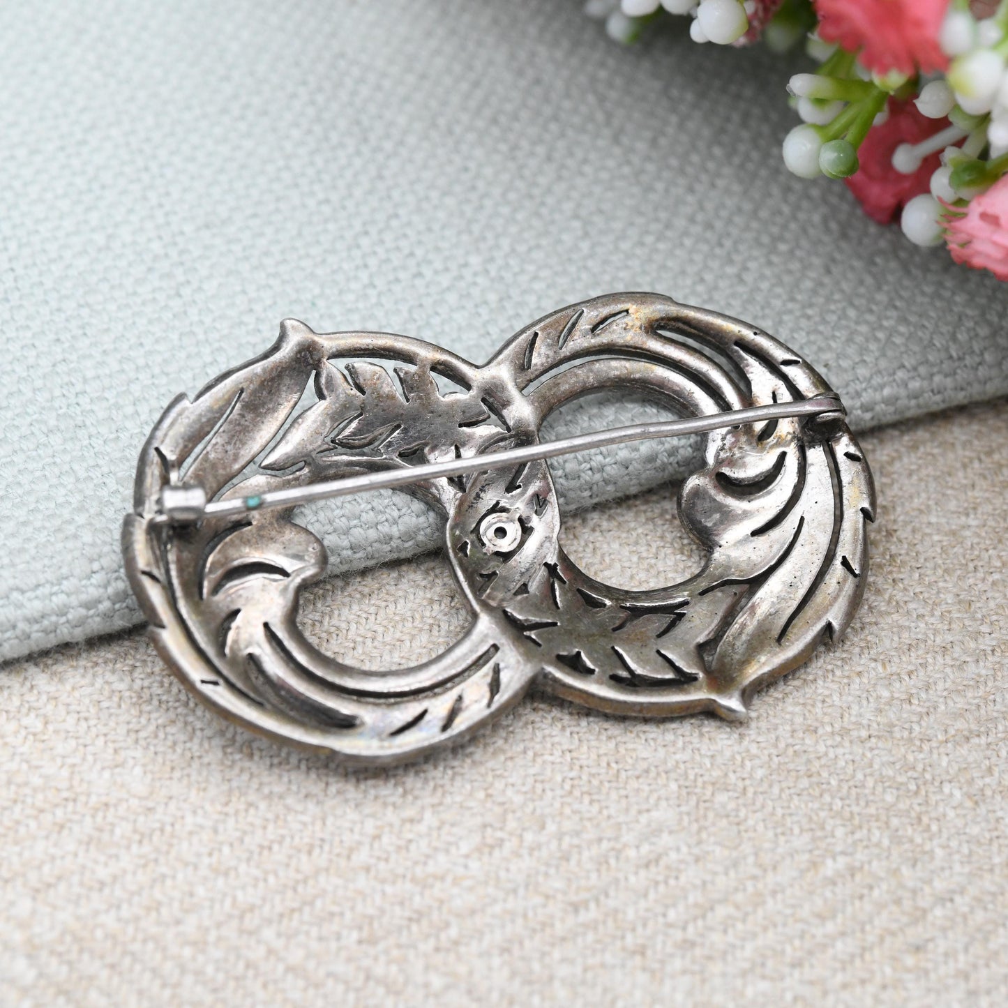 Vintage European Silver Double Wreath Paste Brooch c. 1940s - True Vintage Sparkly Dress Jewellery | Interwoven Circle Design | Pretty Gift