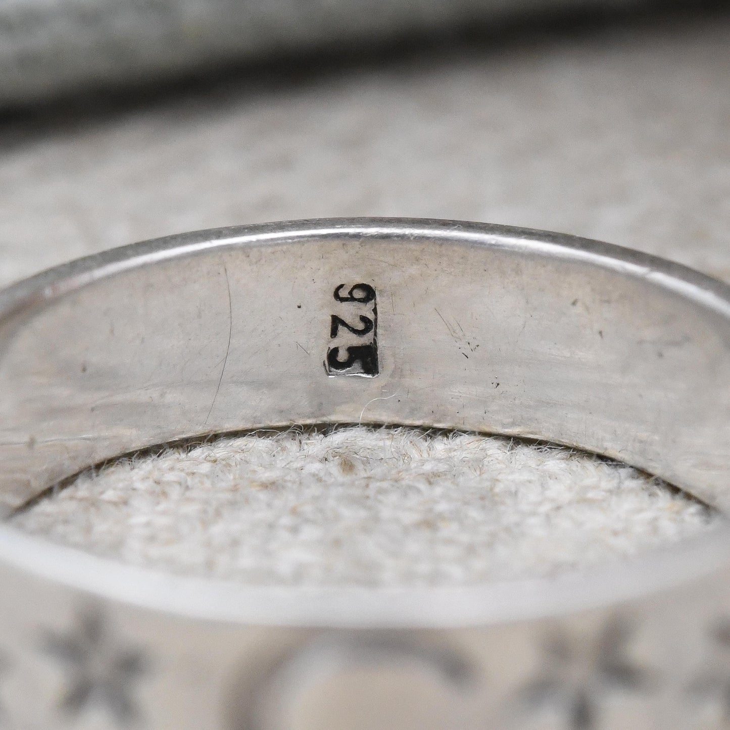 Sterling Silver Moon and Stars Band Ring - CelestialCrescent Moon Shape | Minimal Everyday Silver Jewellery | UK Size - P | US Size - 7 3/4