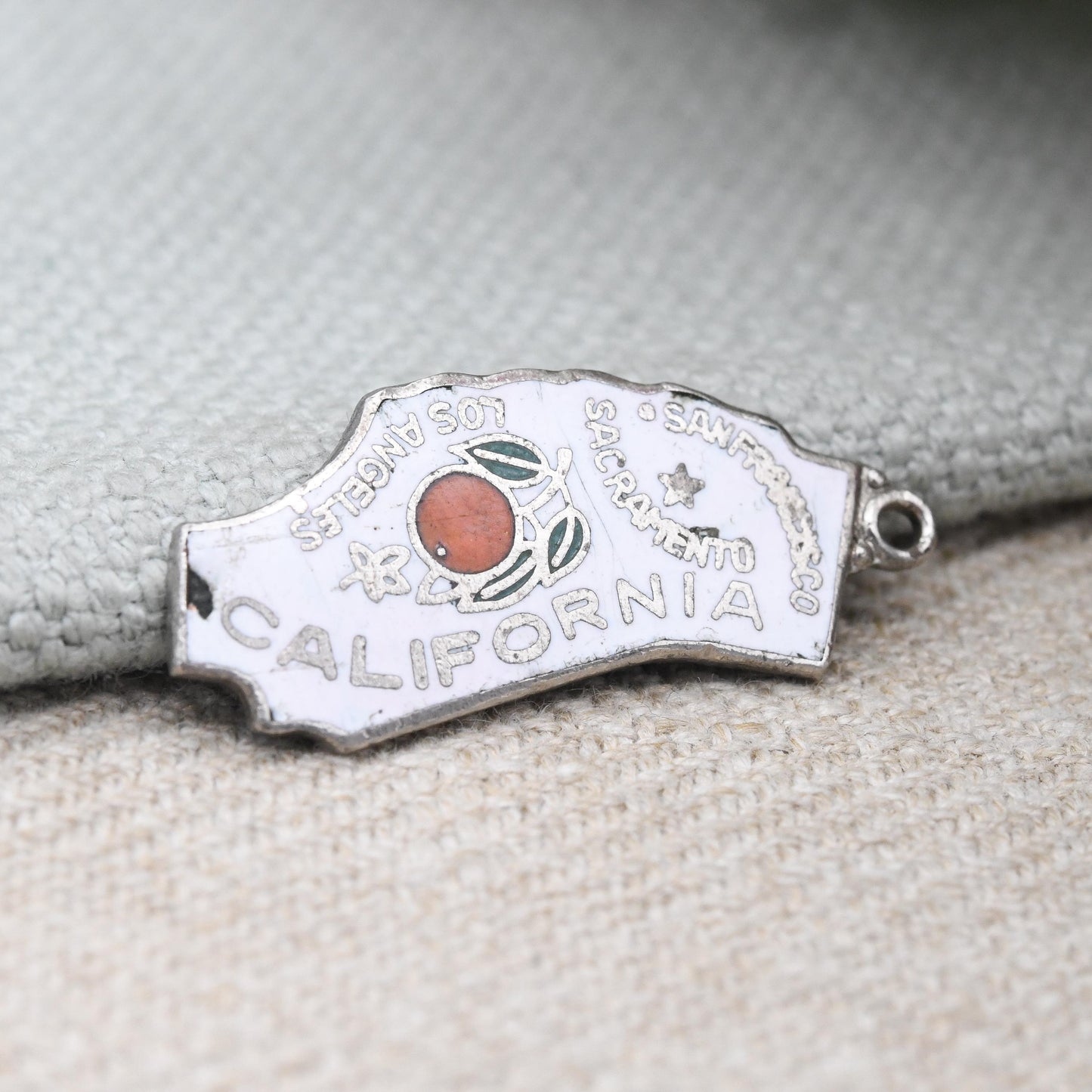 Vintage Enamel California Charm Pendant American Souvenir Map of CA - Colourful White and Orange | San Francisco Souvenir Jewellery Gift