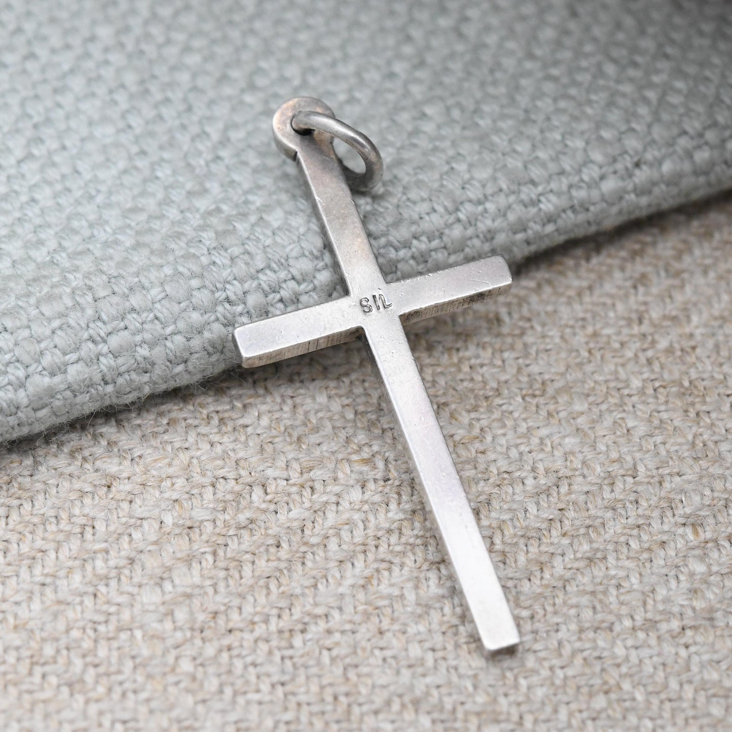 Vintage Sterling Silver Cross Pendant - Minimalist Mid-Century Plain Design | Sweet Gift for Baptism Christening