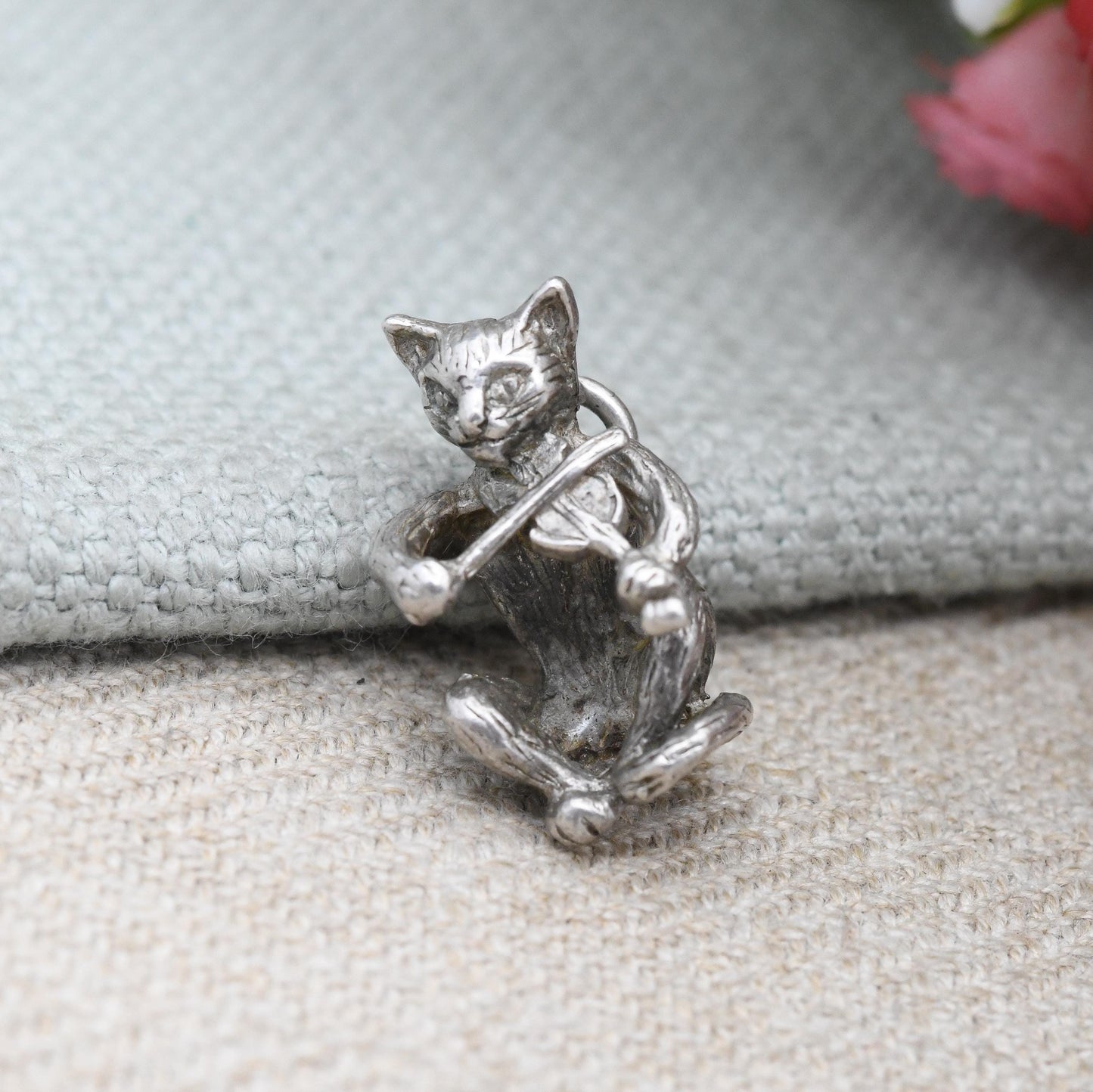 Vintage Sterling Silver Cat Playing a Fiddle Charm Pendant c. 1960s - Children's Nursery Rhyme Theme Charm | Sitting Cat Anthropomorphic