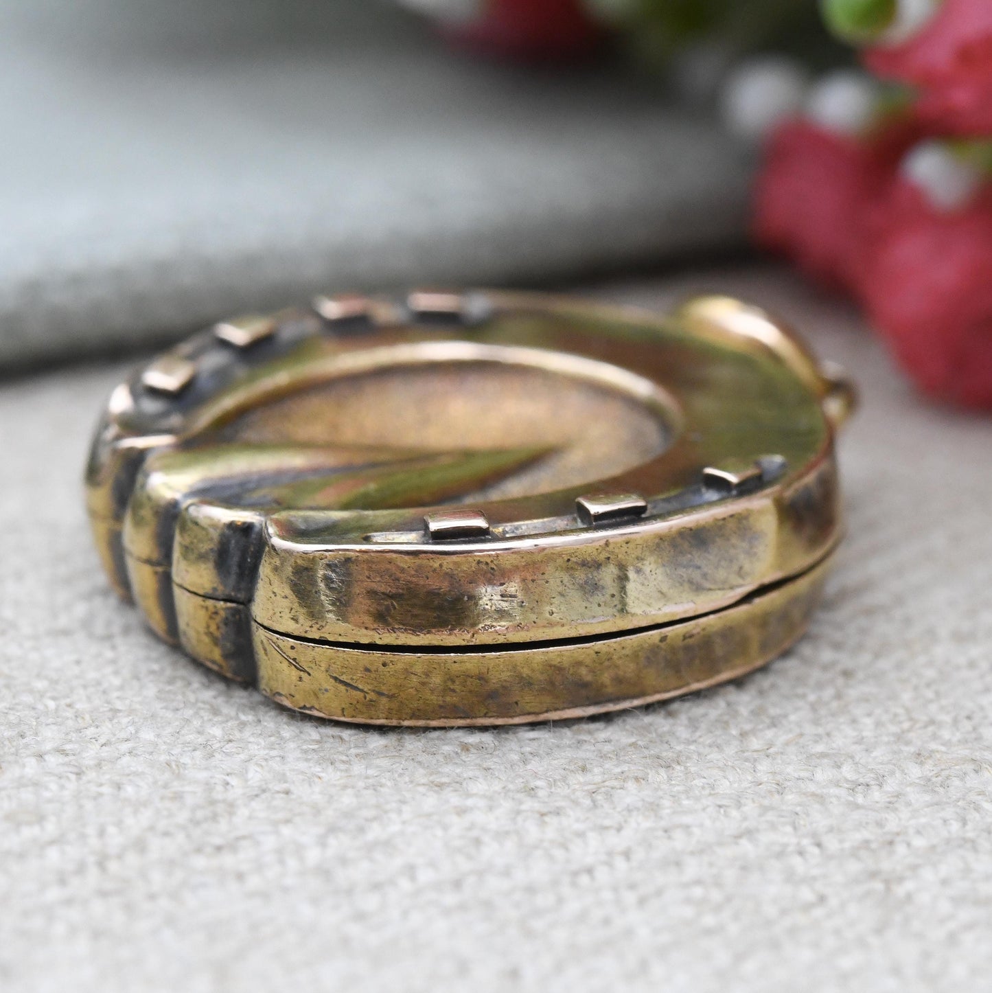 Antique Victorian Horseshoe Locket Pendant with Old Photograph Inside - Large Chunky Locket Necklace | Pinchbeck Jewellery Collectable
