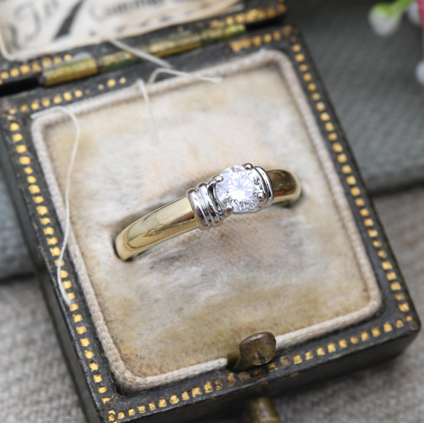 Vintage 18ct Gold Diamond Solitaire Ring 0.33 Carat 33 Points - Classic Engagement White Gold Setting | Small UK Size - I | US Size - 4 1/4