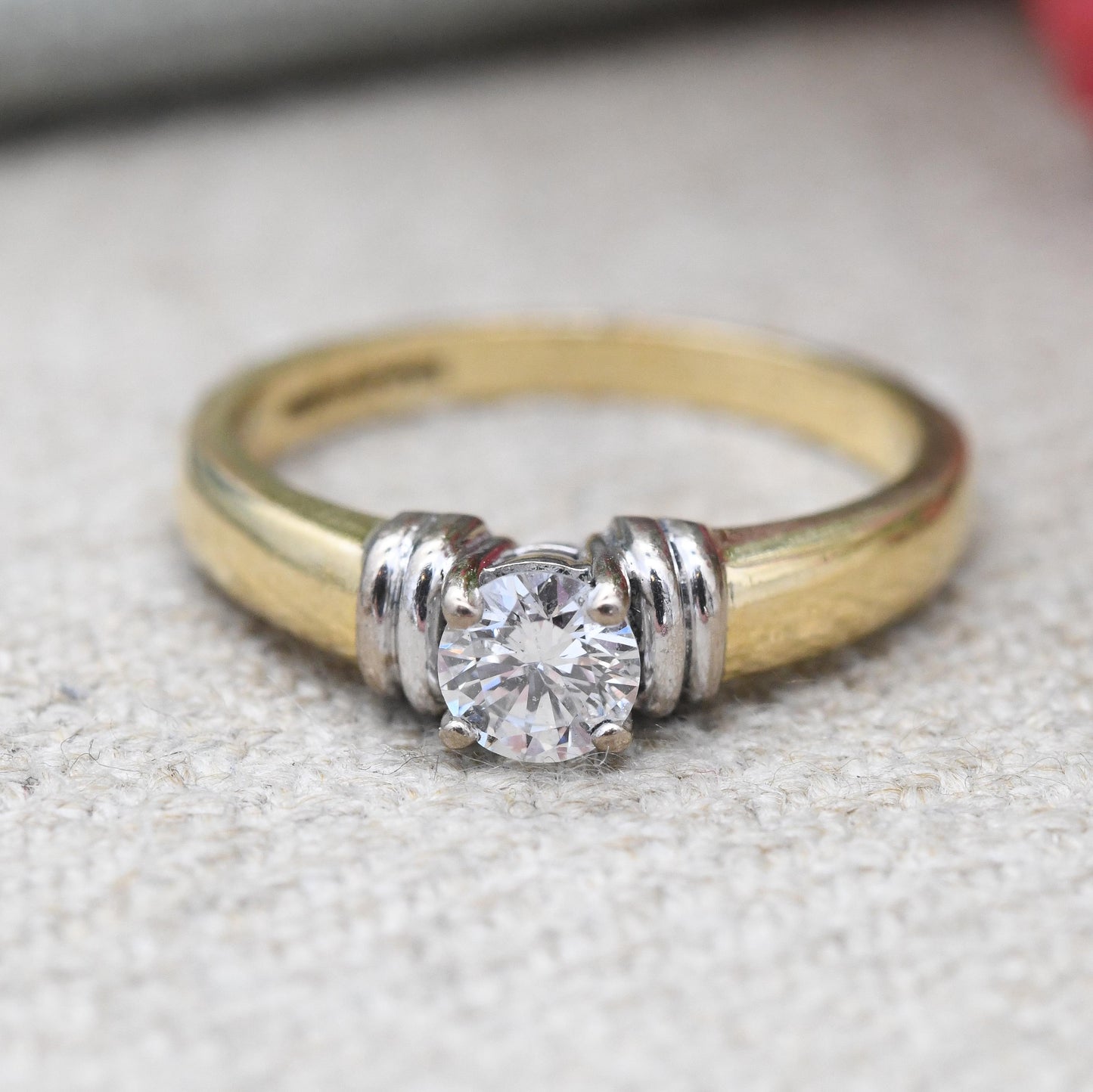 Vintage 18ct Gold Diamond Solitaire Ring 0.33 Carat 33 Points - Classic Engagement White Gold Setting | Small UK Size - I | US Size - 4 1/4