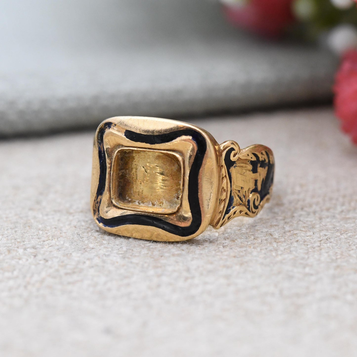 Antique Victorian 18ct Gold Mourning Ring 1871 In Memory Of hair Ring - for Reworking Restoration Enamel | UK Size - N | US Size - 6 1/2