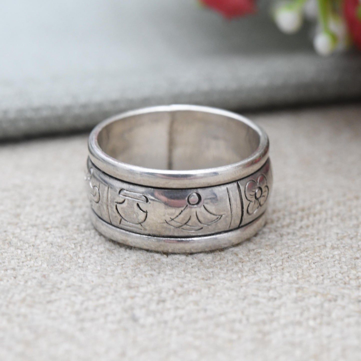 Vintage Sterling Silver Symbols Band Ring with Hand Carved Panels - Chunky Unisex Solid Silver Jewellery | UK Size - N | US Size - 6 1/2