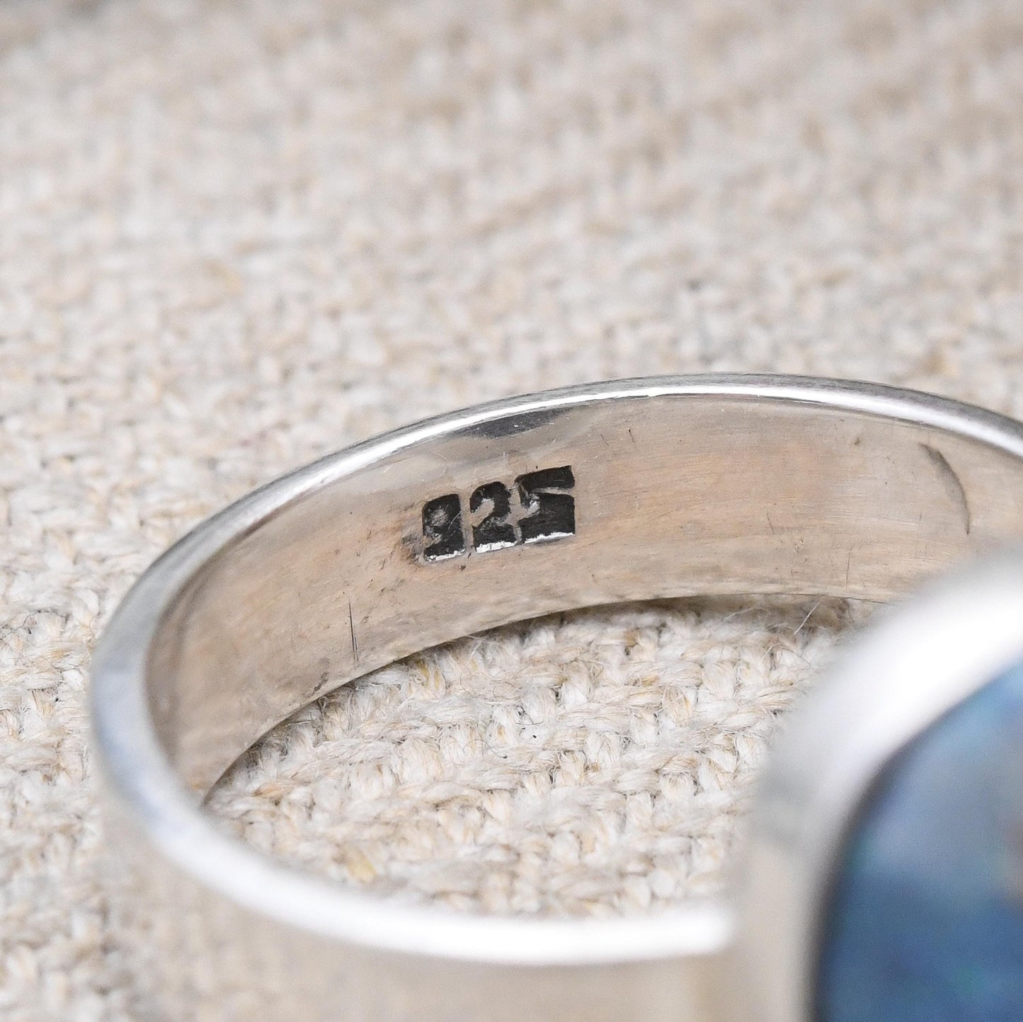 Vintage Sterling Silver Boulder Opal Ring - Chunky Mid-Century Statement Jewellery | Unisex Large Blue Stone | UK Size - N 1/2 | US Size - 7