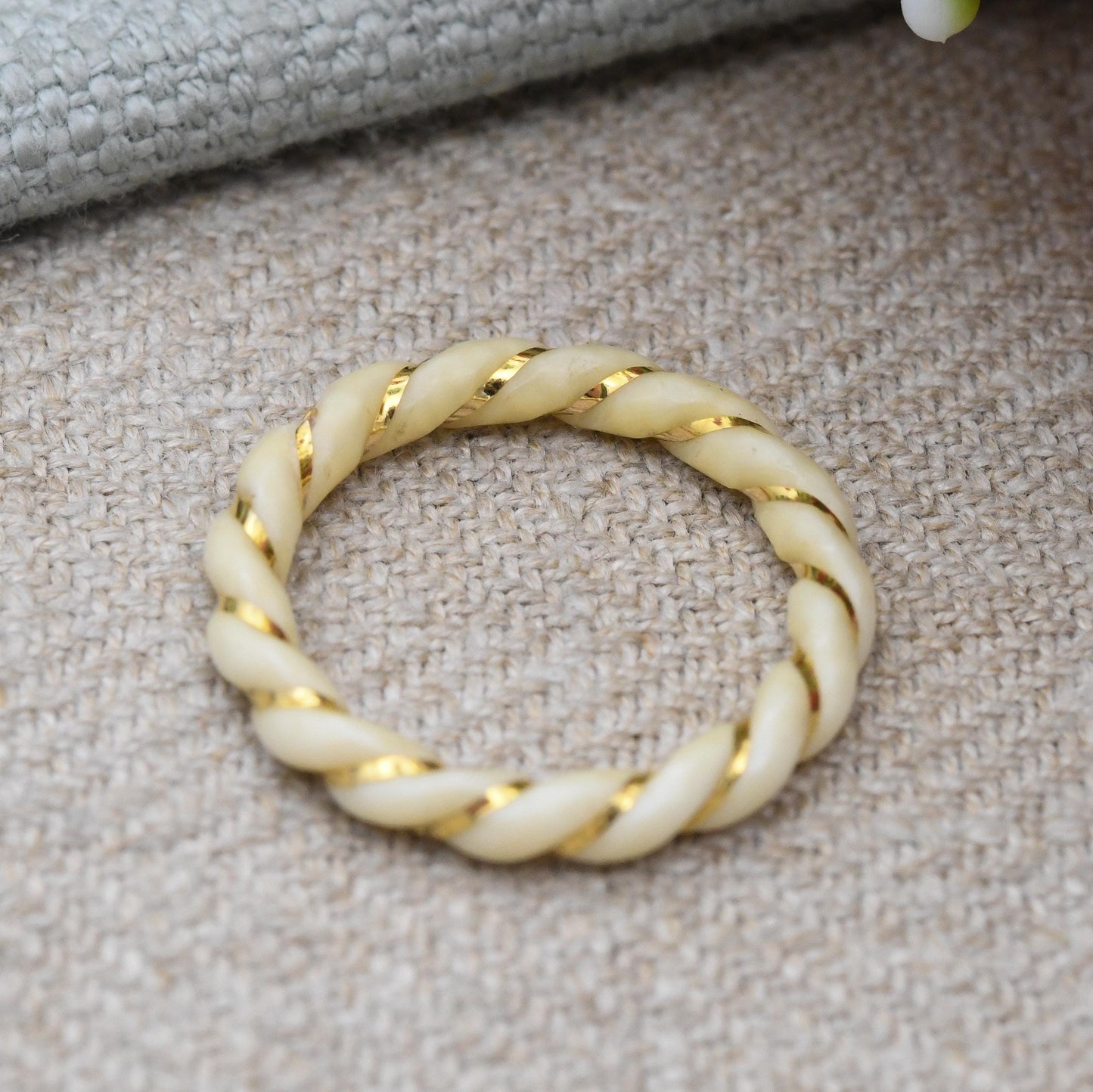 Vintage 14ct Gold Bone Ring Carved Spiral Band - Gold Inlay Wrapped Animal Bone Jewellery | Thin Band Ring | UK Size - L | US Size - 5 3/4