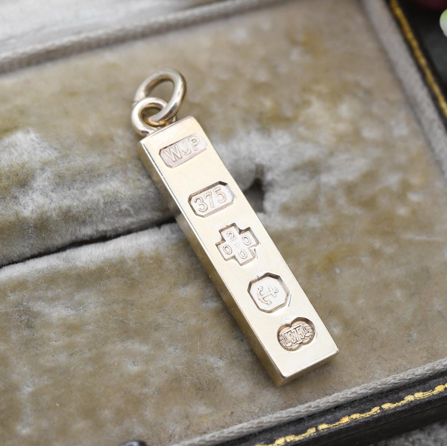 Vintage 9ct Gold Ingot Pendant 2000 Millennium Hallmark WJP - Solid Gold Unisex Jewellery Charm for Necklace Stack Yellow Gold Gift for Him