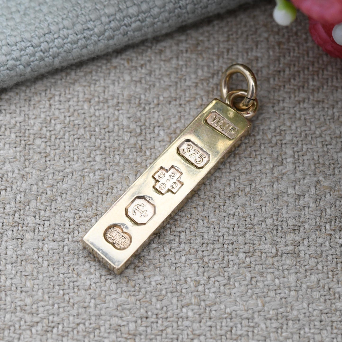 Vintage 9ct Gold Ingot Pendant 2000 Millennium Hallmark WJP - Solid Gold Unisex Jewellery Charm for Necklace Stack Yellow Gold Gift for Him